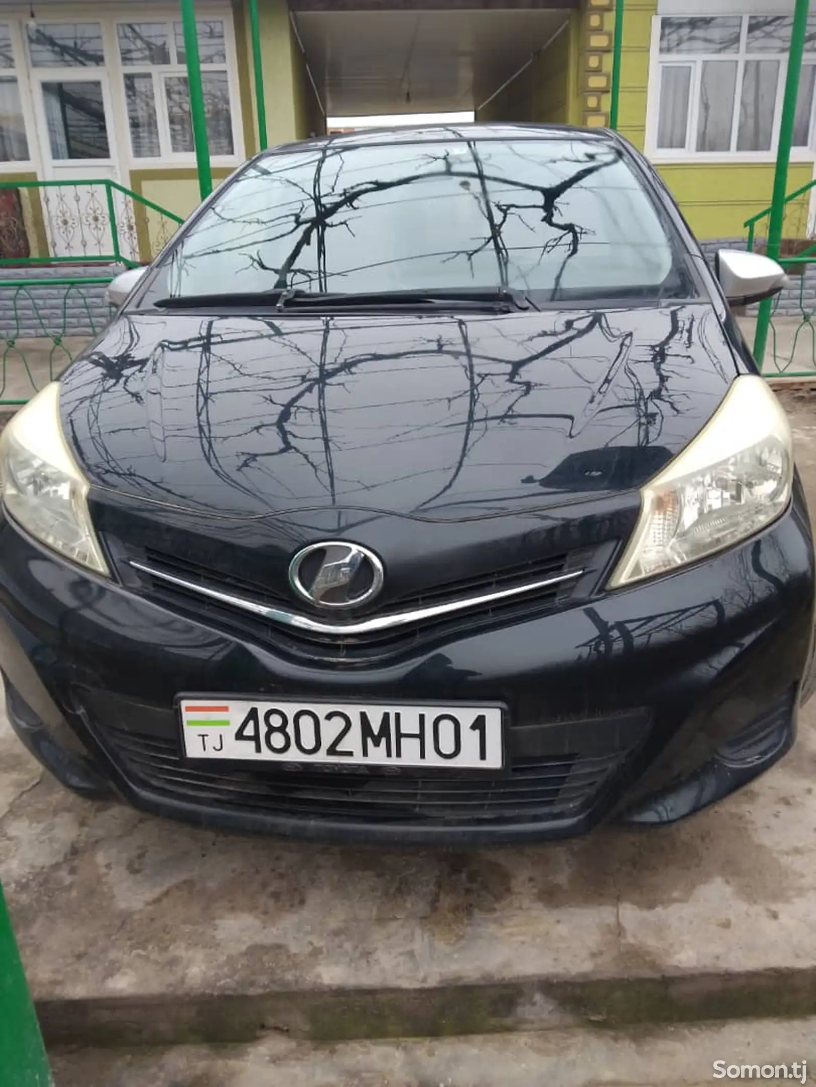 Toyota Vitz, 2011-1