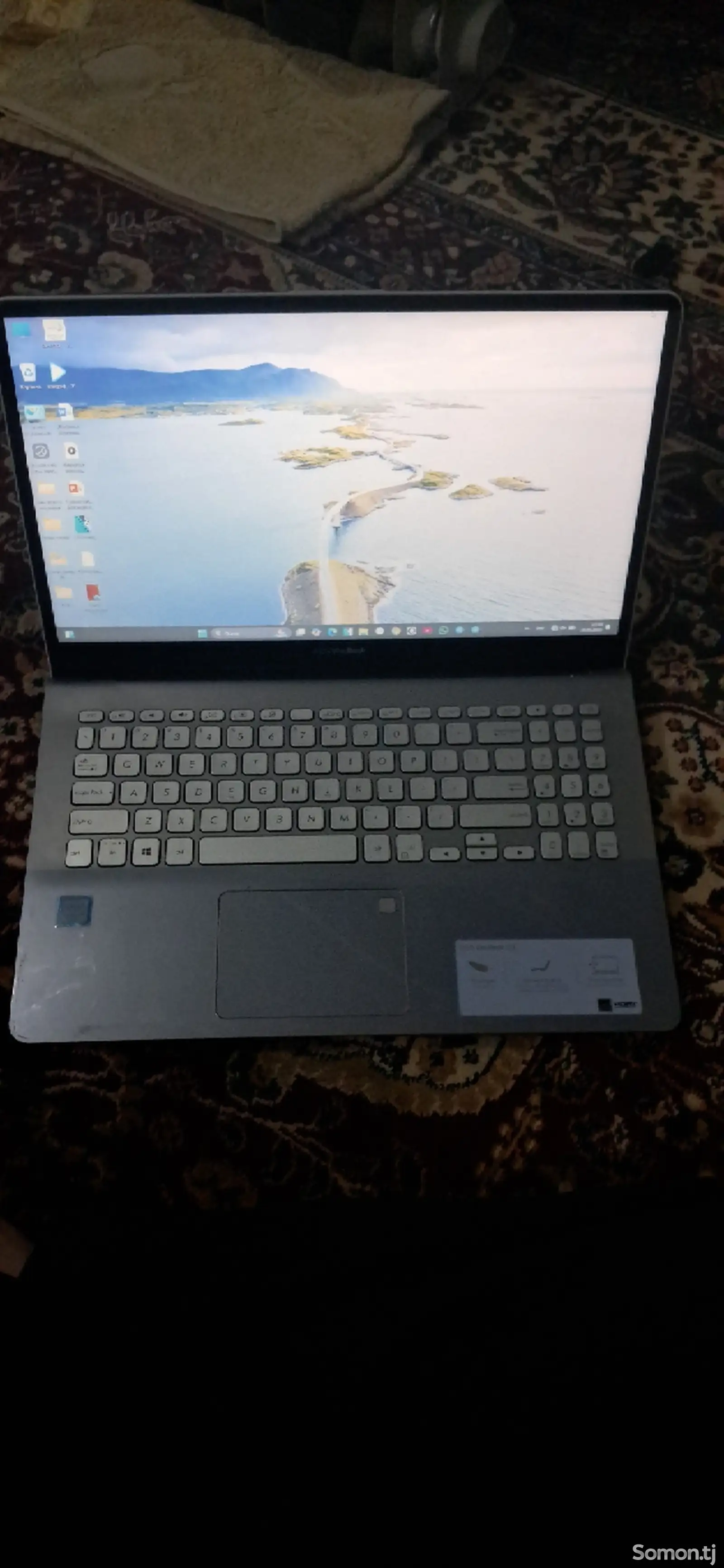 Ноутбук Asus VivoBook-1