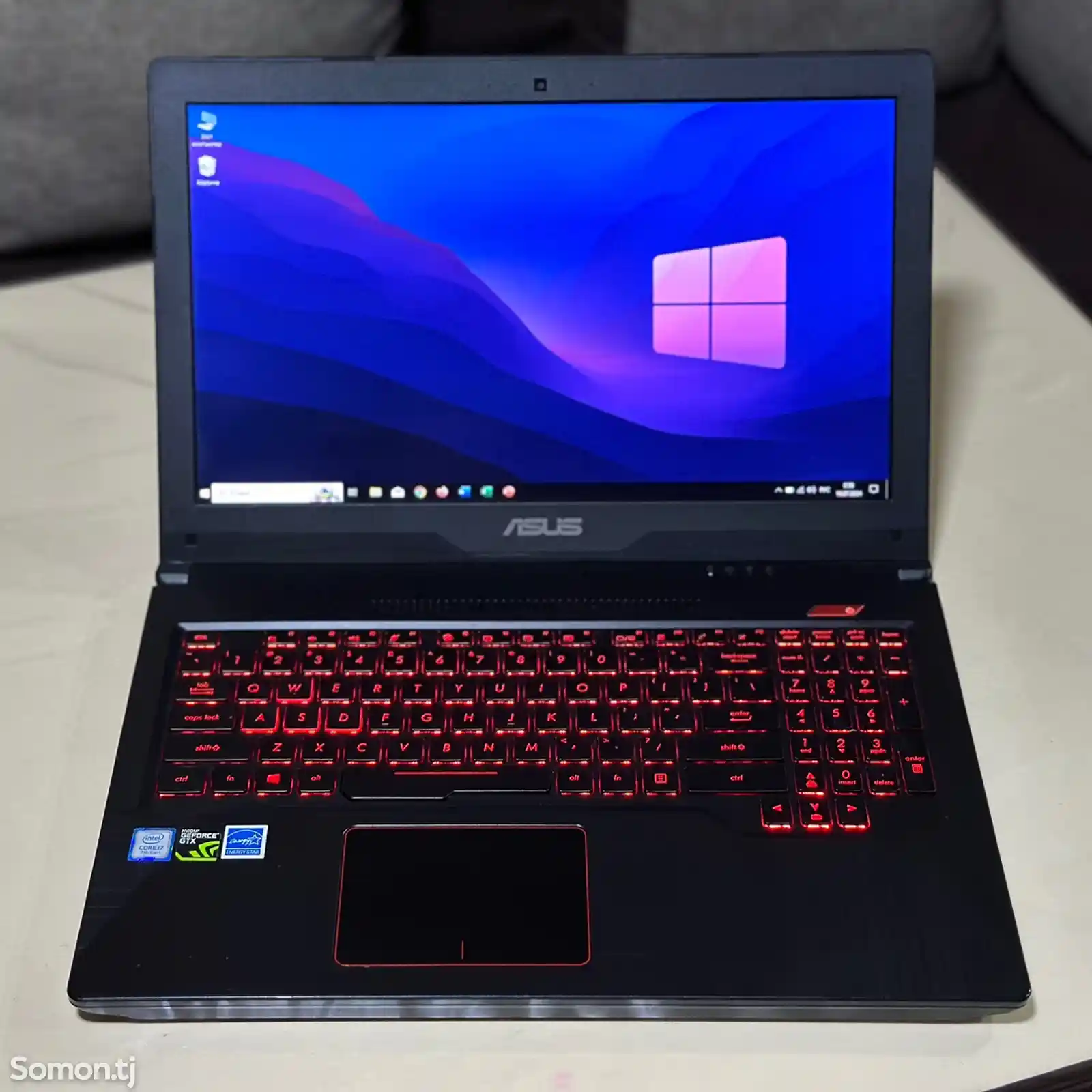 Игровой ноутбук Asus TUF i7-7gen-1