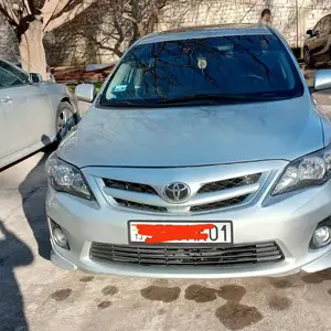 Toyota Corolla, 2011