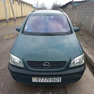 Opel Zafira, 2001