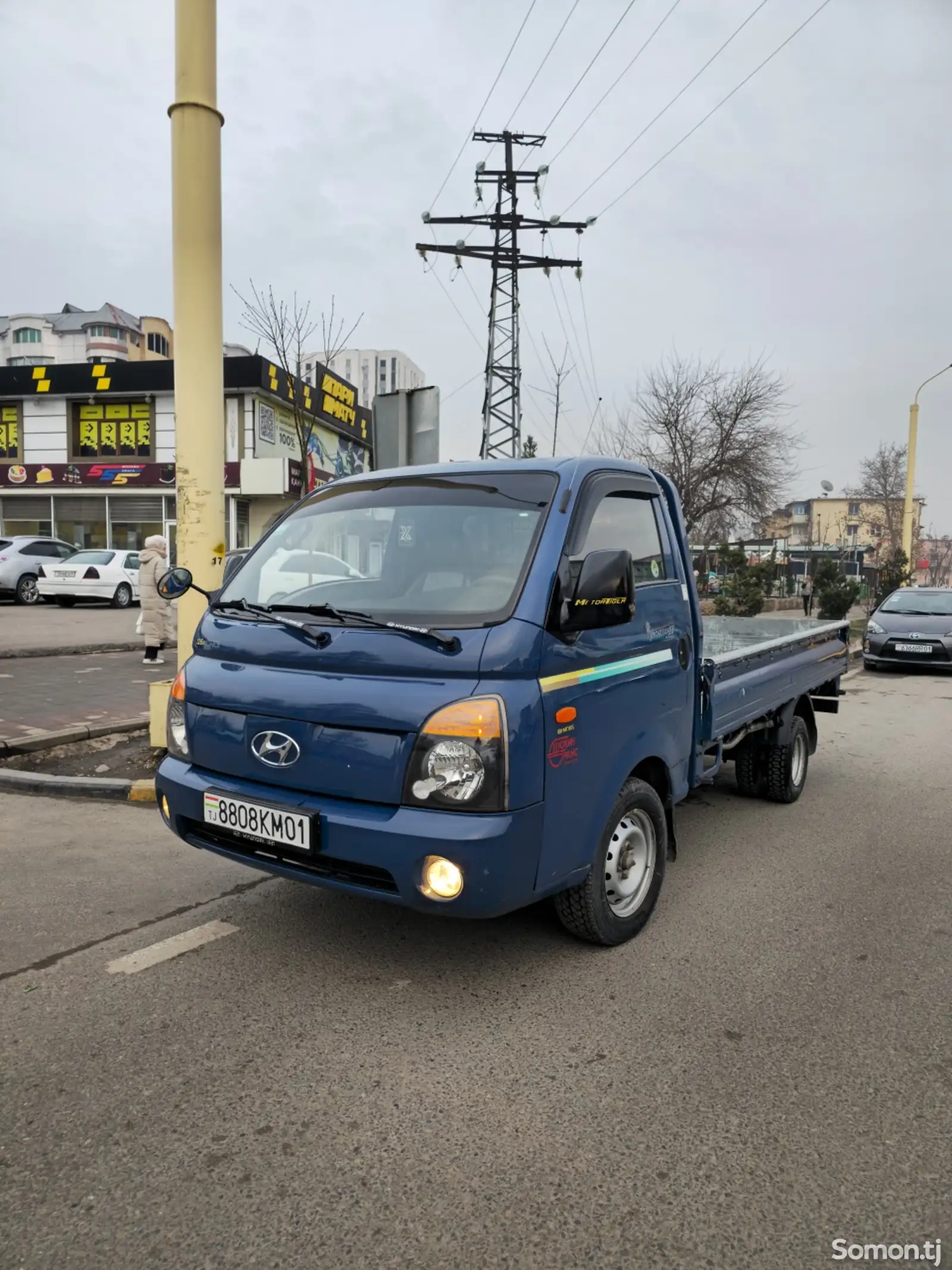 Бортовой автомобиль Hyundai Porter, 2011-1