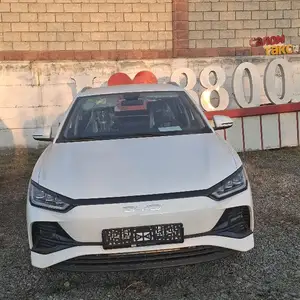 BYD E2, 2024