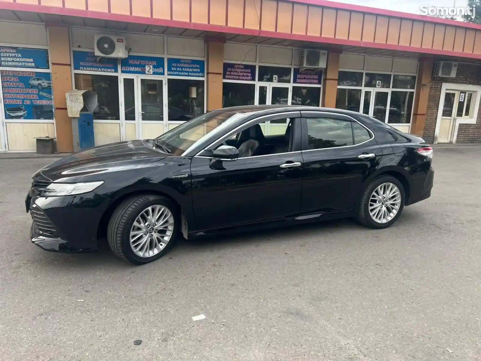 Toyota Camry, 2018-3