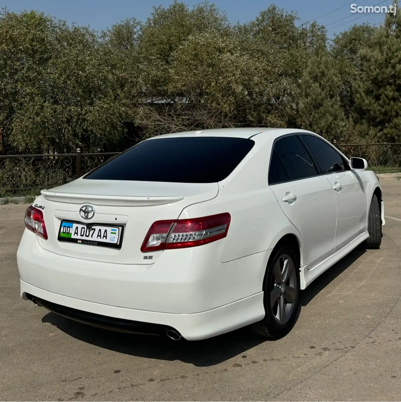 Toyota Camry, 2010-4