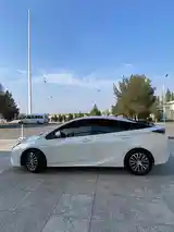 Toyota Prius, 2016-9