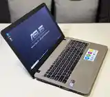 Ноутбук Asus X540UP i7-7gen-2