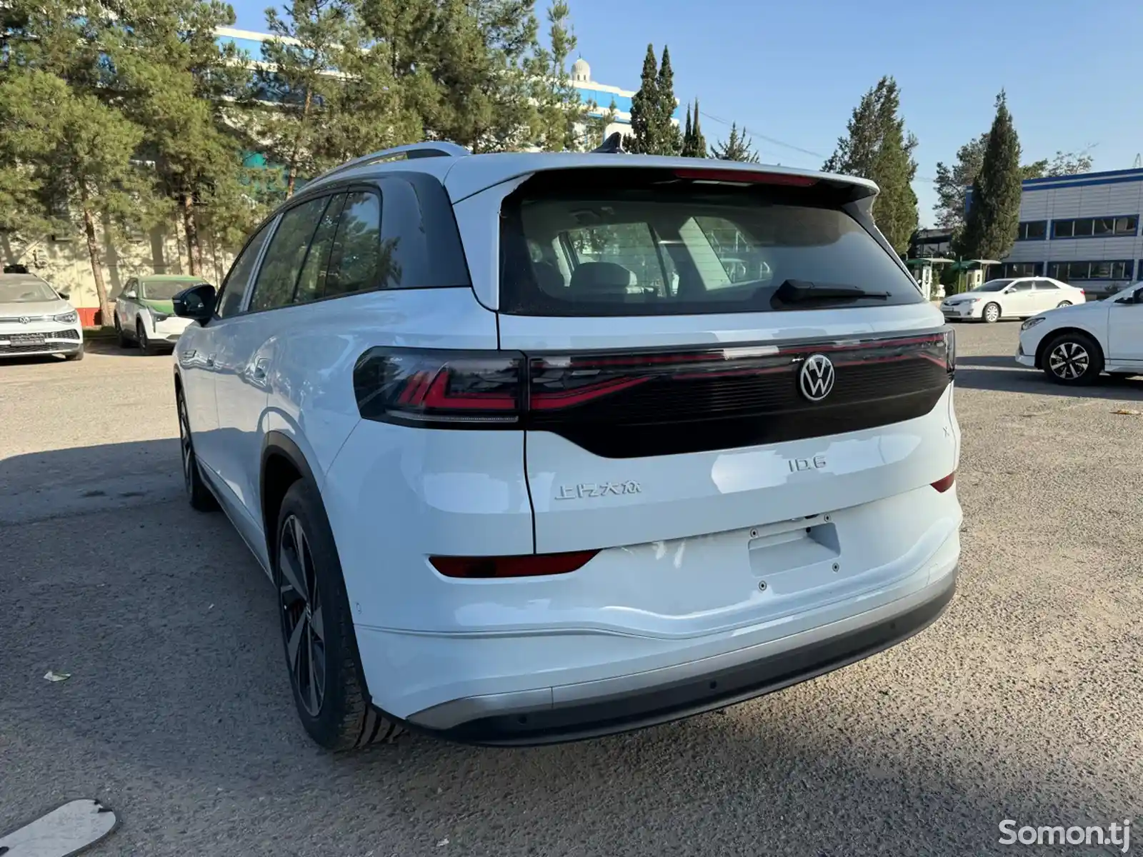 Volkswagen ID.6, 2024-1