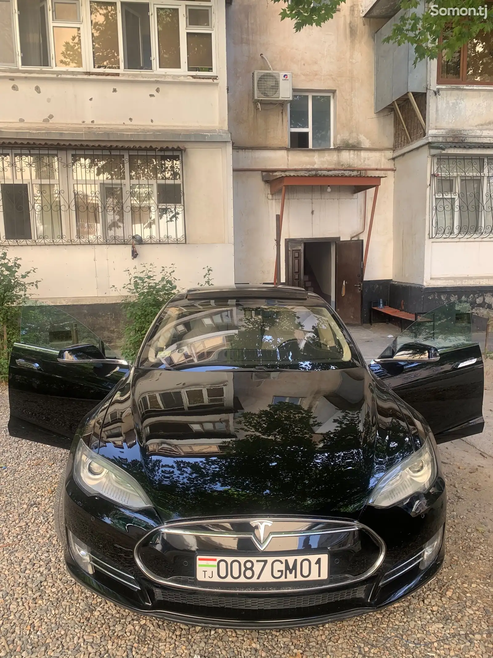 Tesla Model S, 2015-2