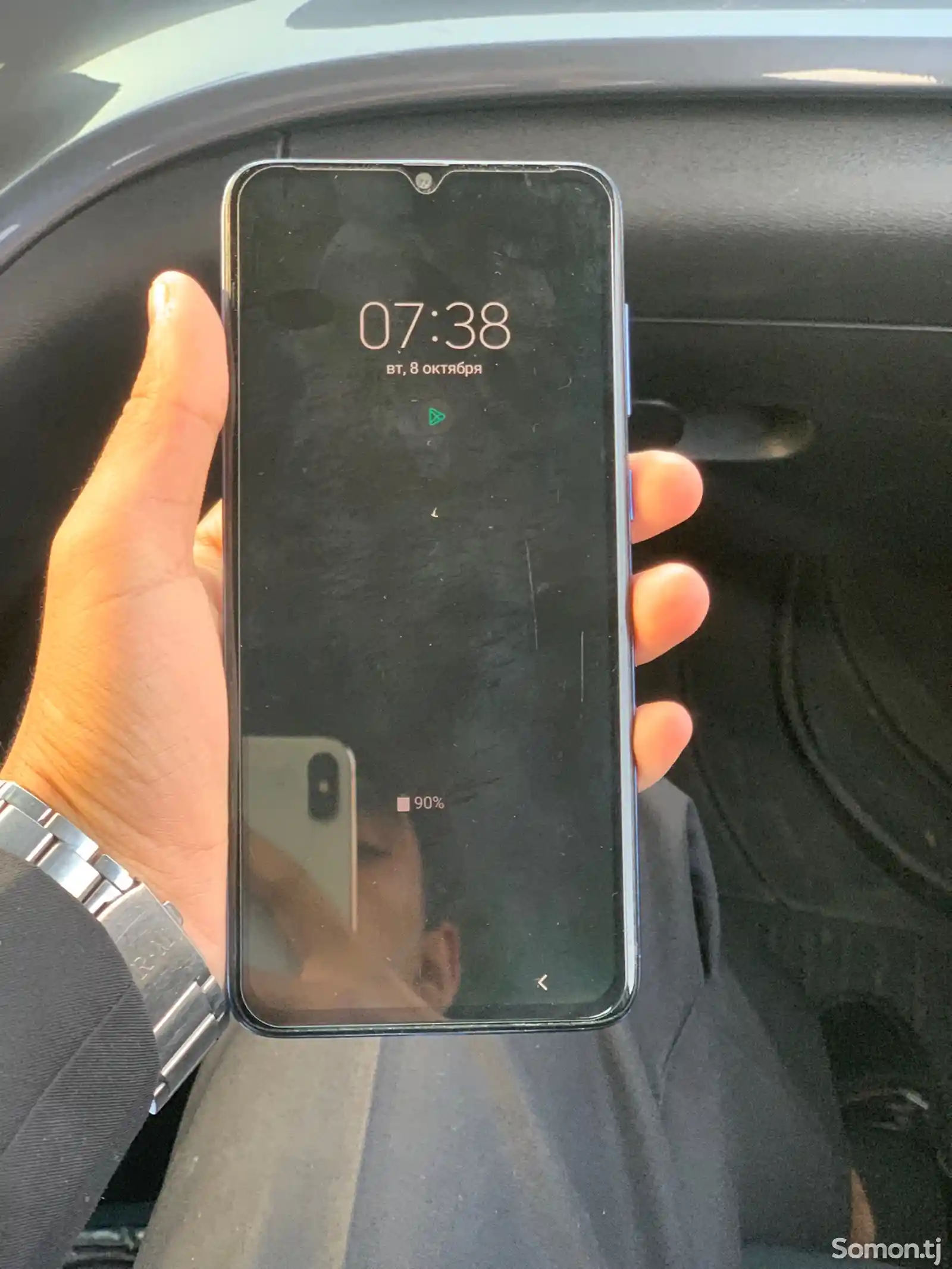 Samsung Galaxy A70-1