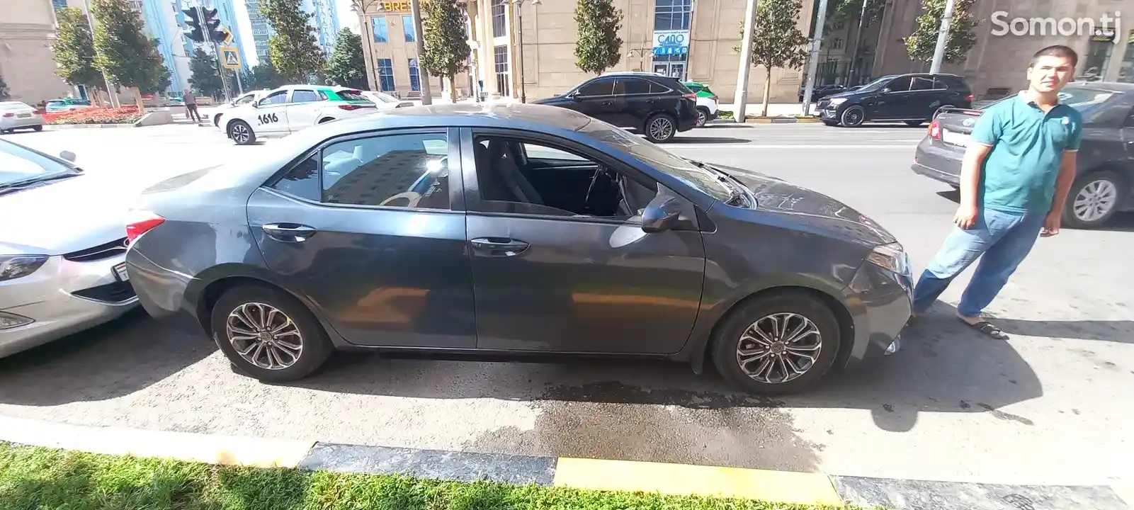 Toyota Corolla, 2016-3