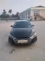 Hyundai Elantra, 2018-3