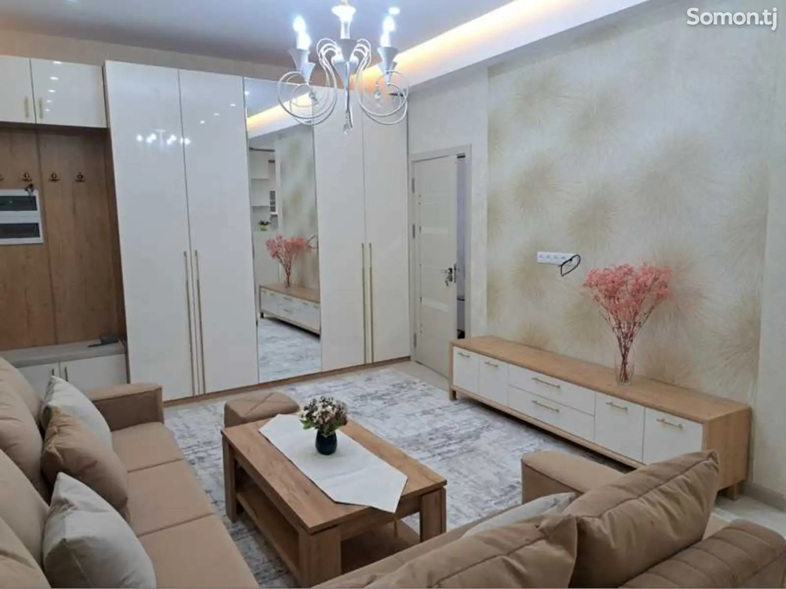 2-комн. квартира, 2 этаж, 70м², Камоли Худжанди-1