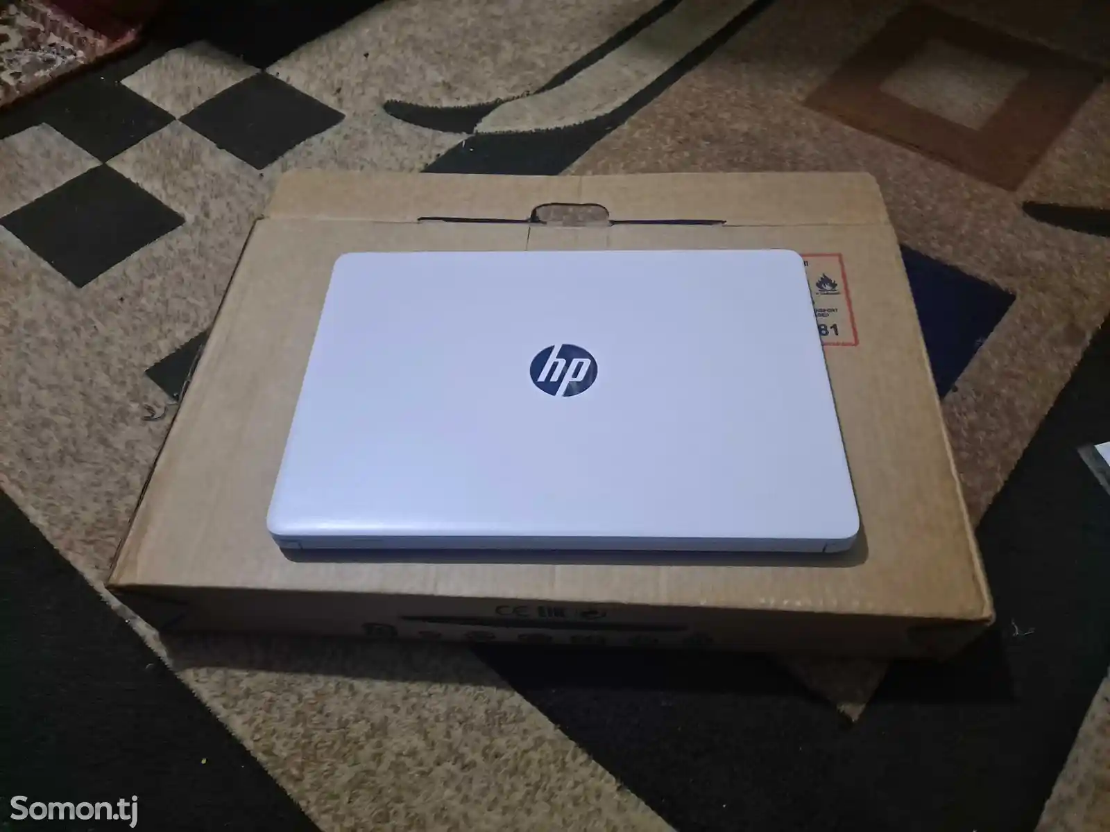 Ноутбук HP i3 11-3