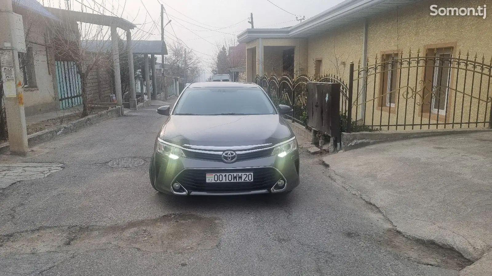 Toyota Camry, 2015-1