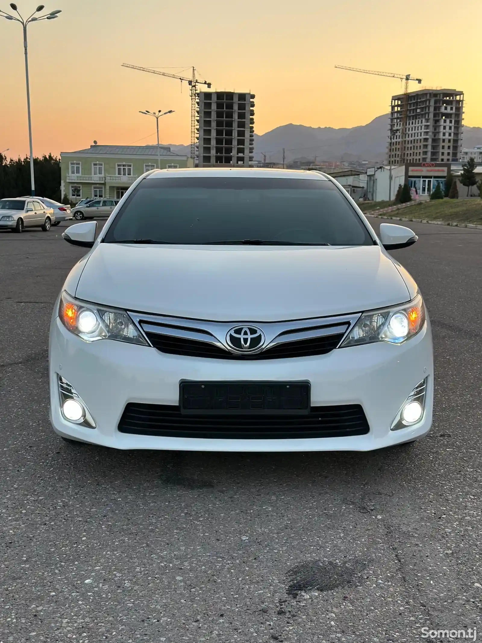 Toyota Camry, 2014-1