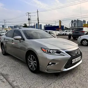 Lexus ES series, 2018