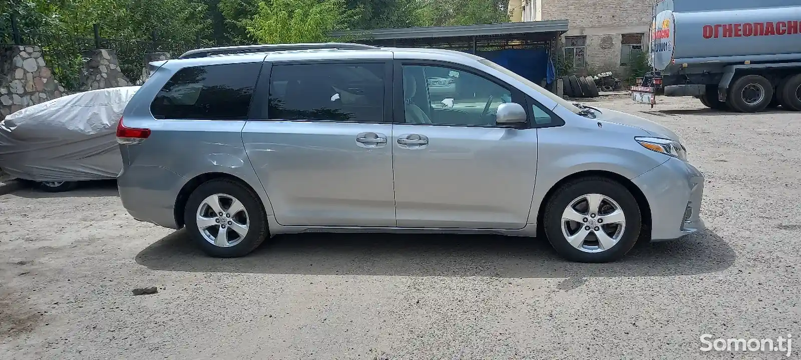 Toyota Sienna, 2014-3