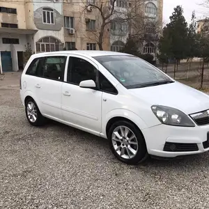 Opel Zafira, 2007