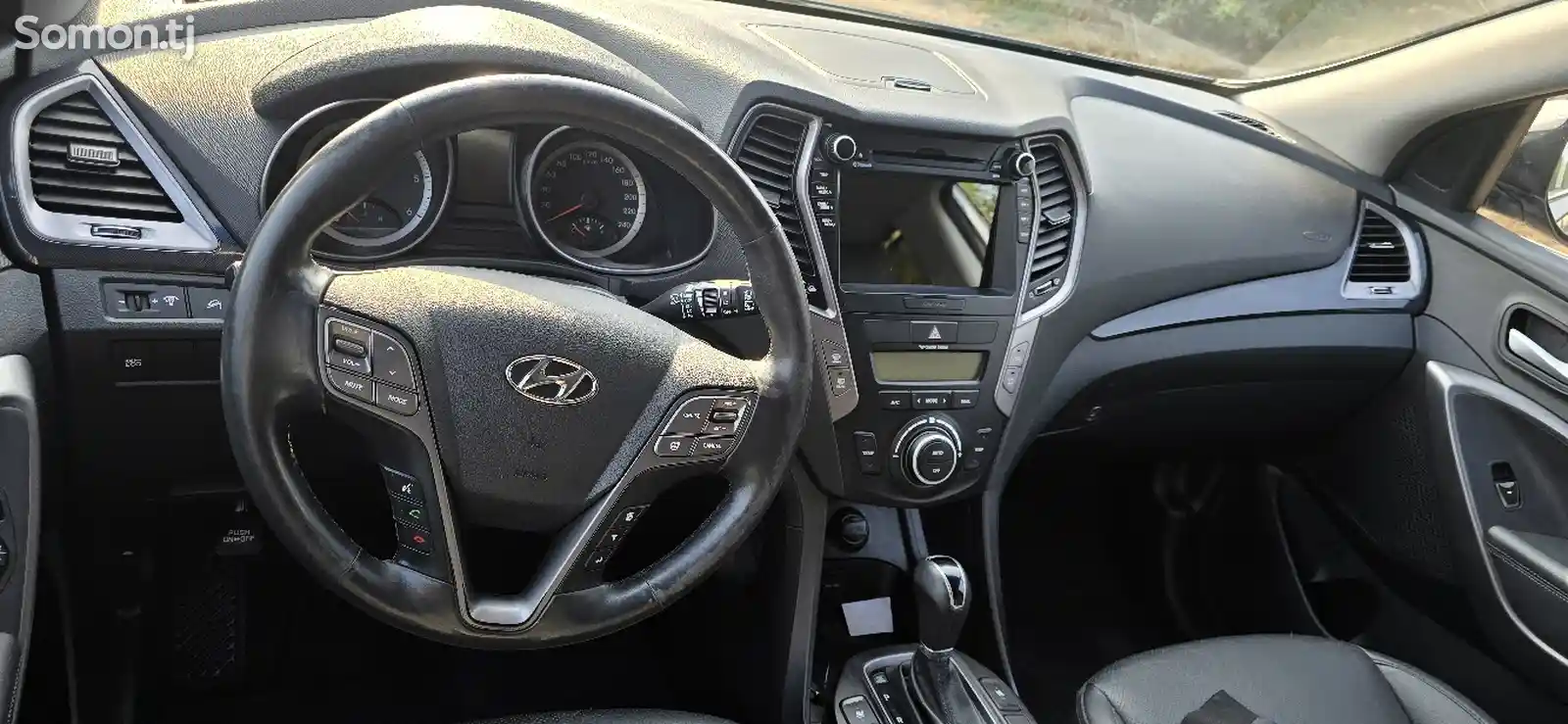 Hyundai Santa Fe, 2015-12