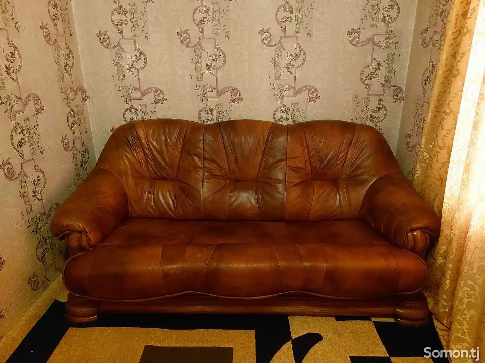 Кожаный диван-3
