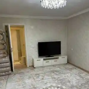 2-комн. квартира, 3 этаж, 62м²,  назди бозор