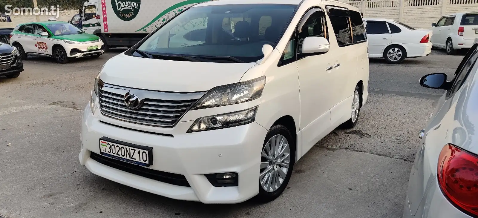 Toyota Vellfire, 2010-4