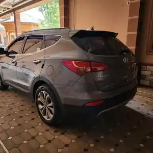 Hyundai Santa Fe, 2014