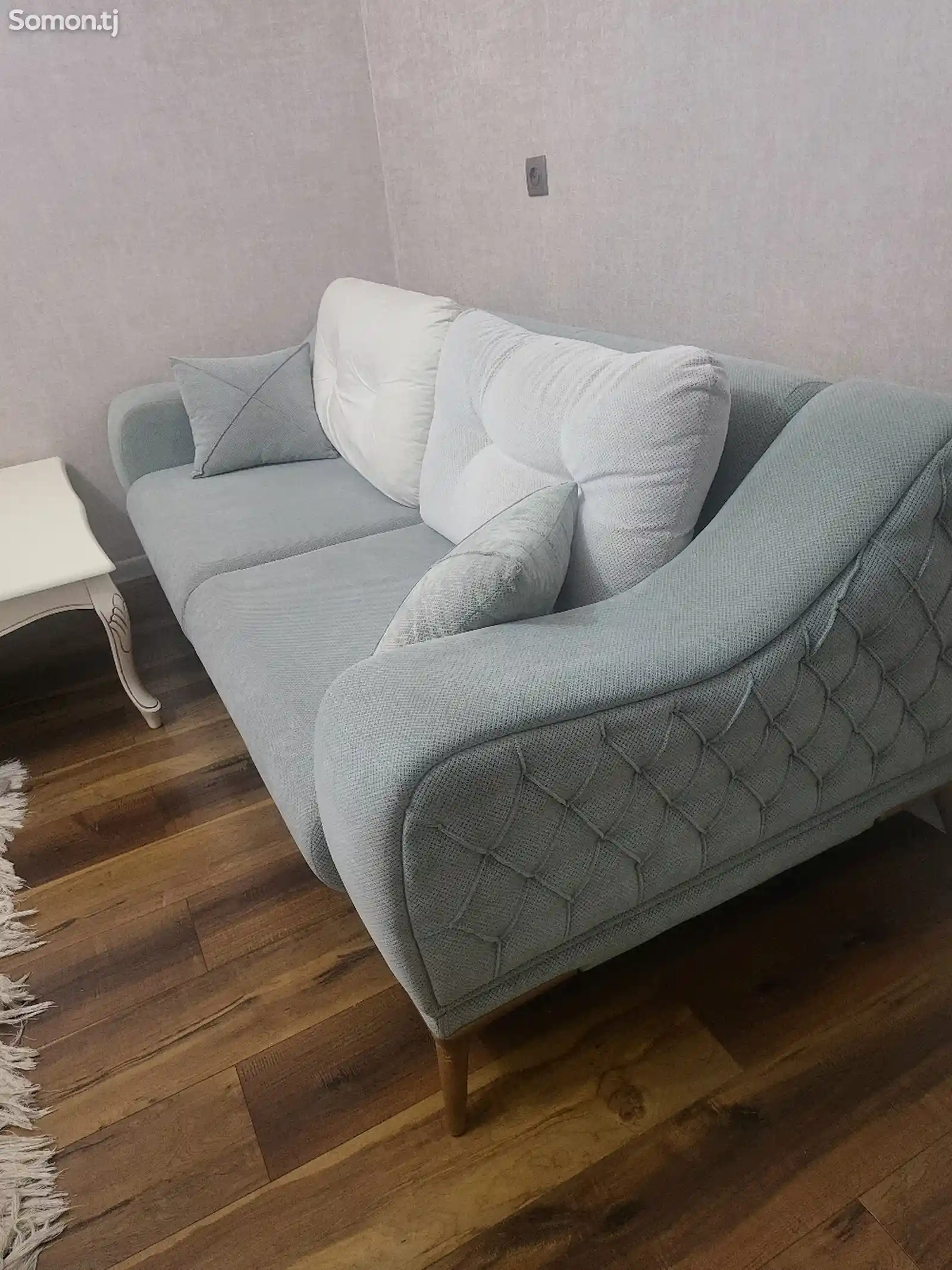Комплект диванов и кресел-1