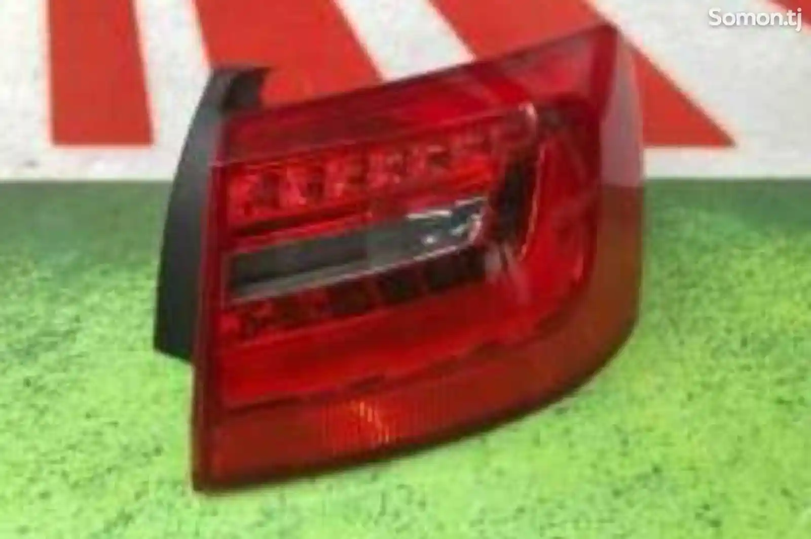Левый задний фонарь от Audi a6