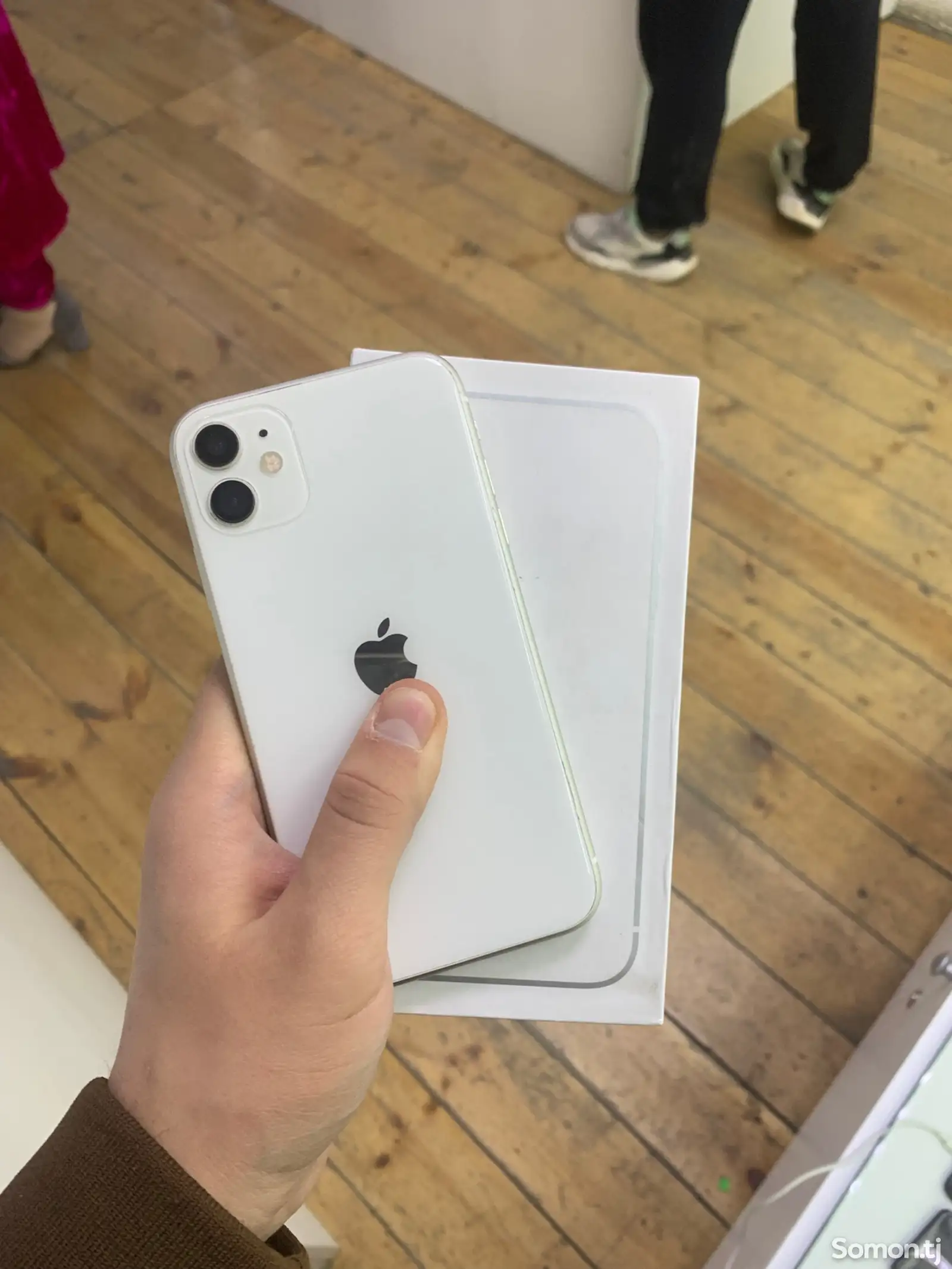 Apple iPhone 11, 128 gb, White-1