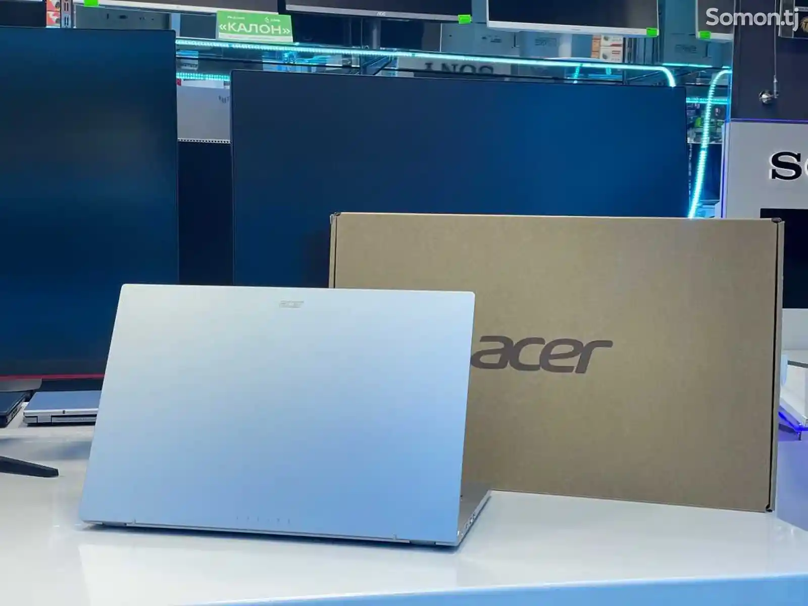 Ноутбук Acer AMD Ryzen 5 8/SSD256GB-1