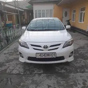 Toyota Corolla, 2013