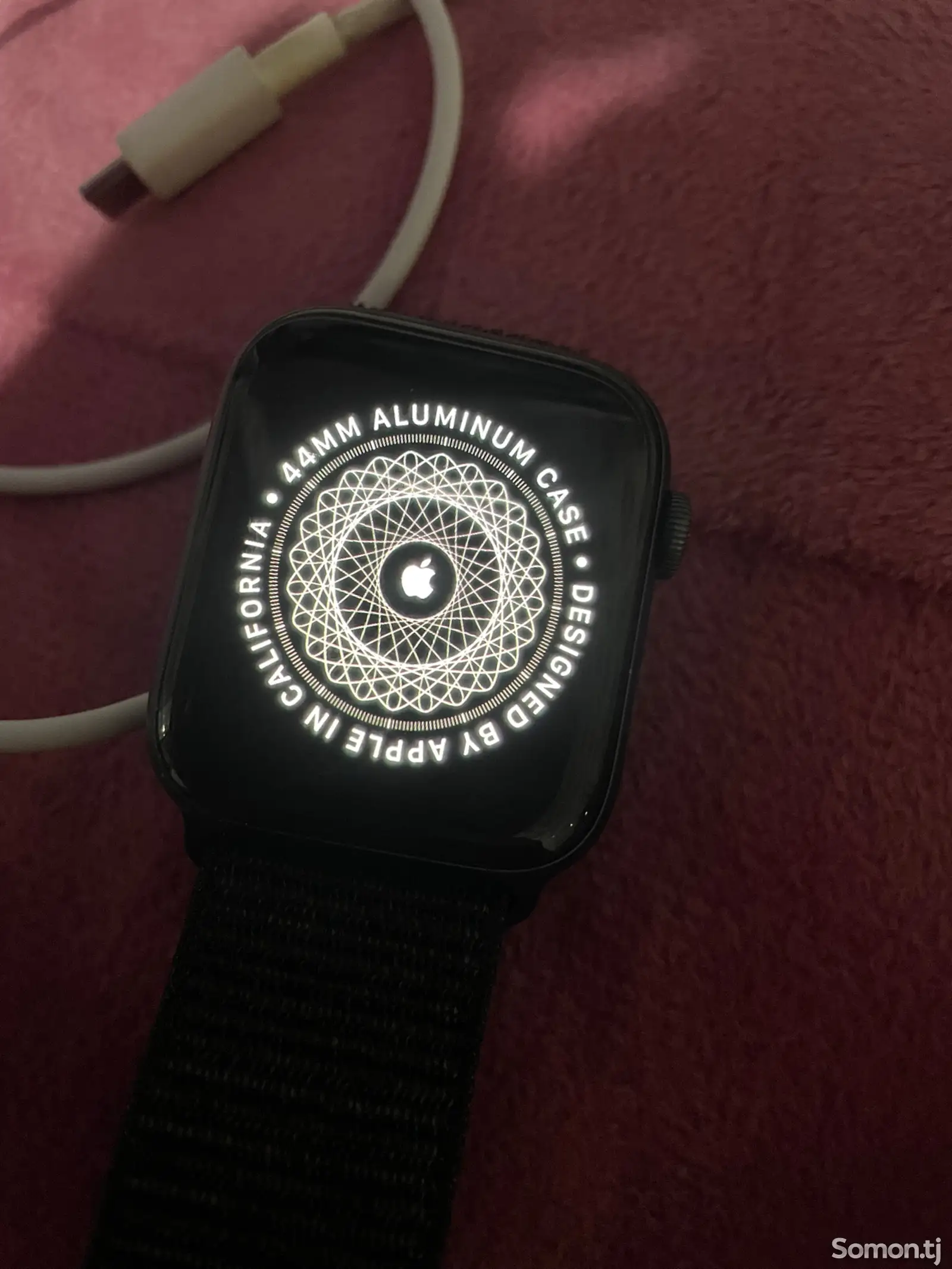 Смарт часы Apple Watch 4.44-1