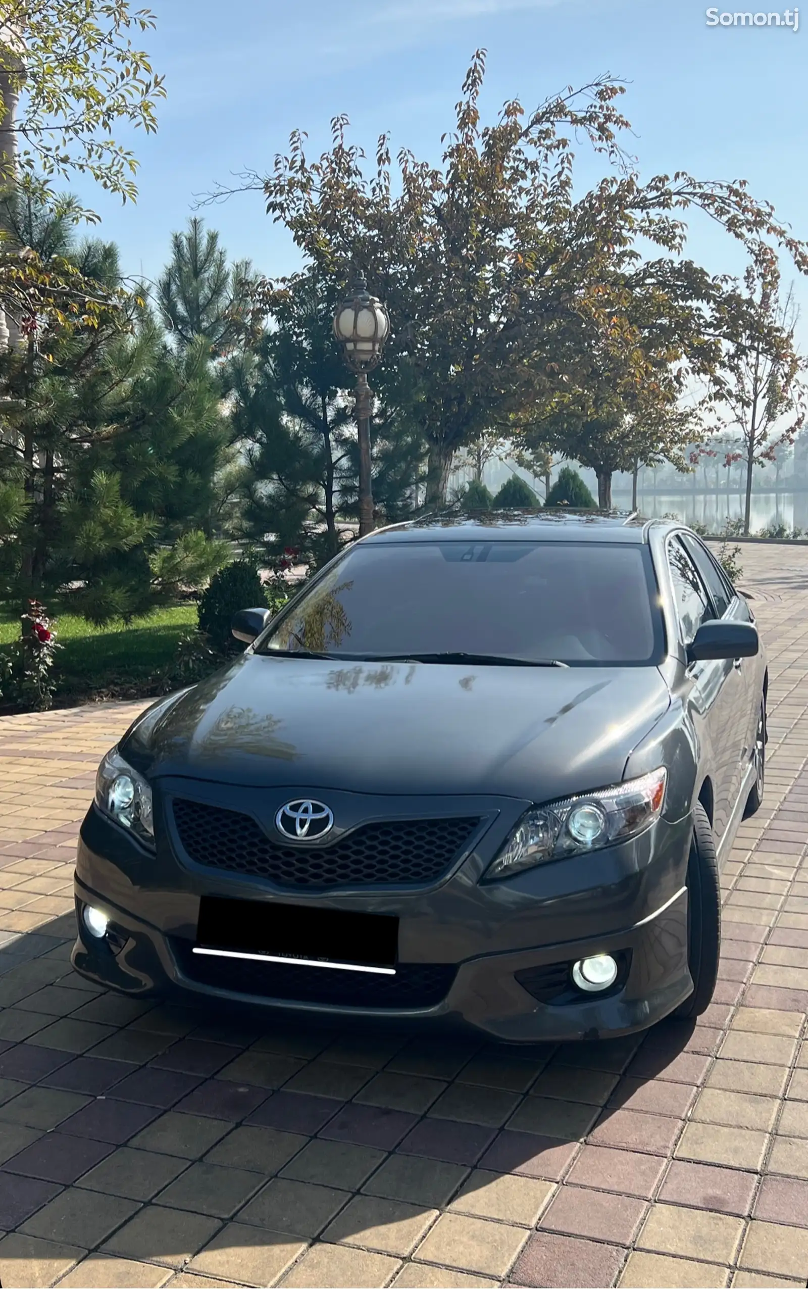 Toyota Camry, 2011-1