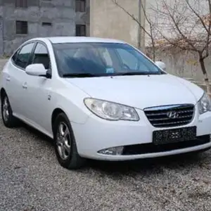 Hyundai Avante, 2010