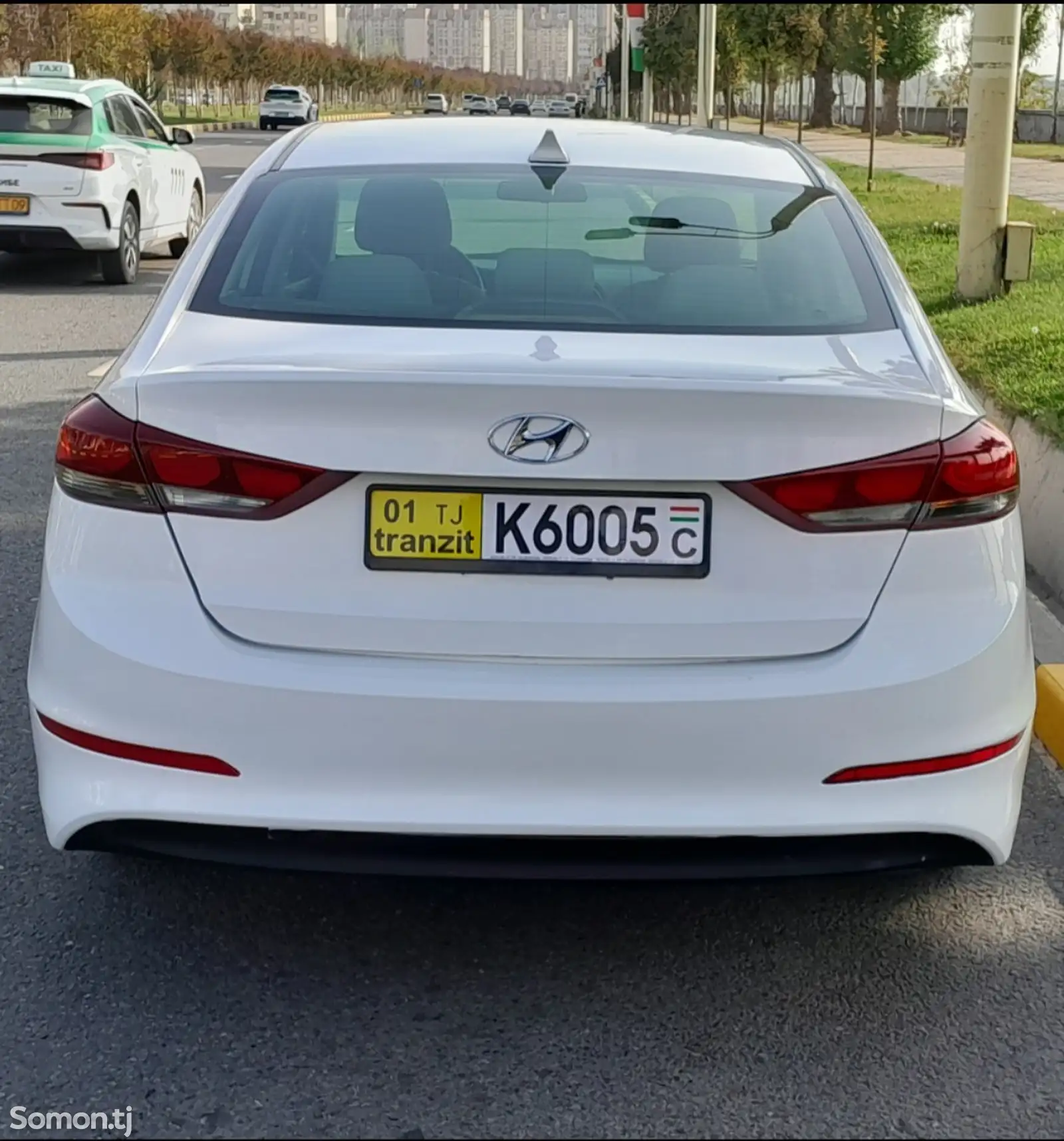 Hyundai Elantra, 2017-3