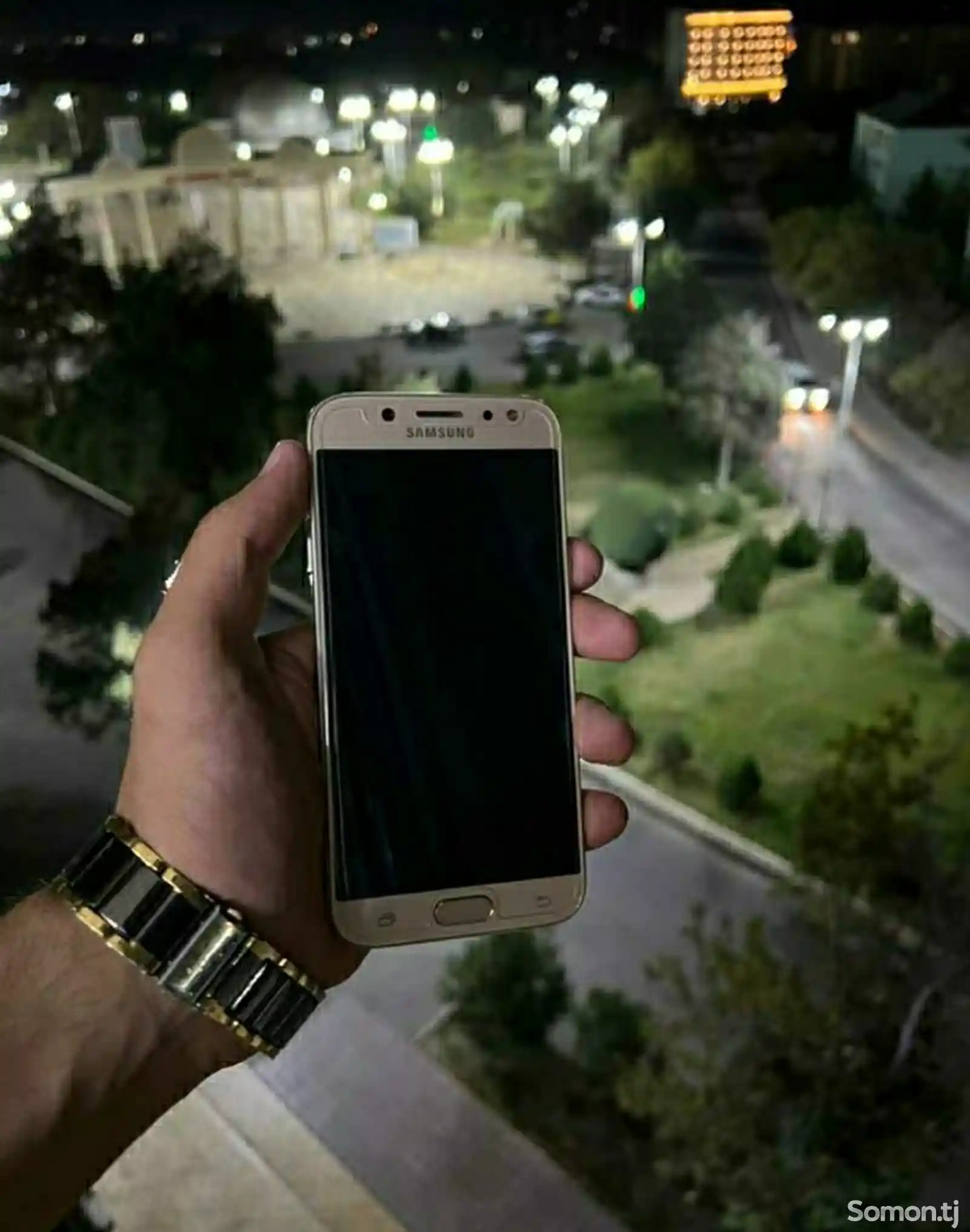 Samsung Galaxy J5 Prime-1