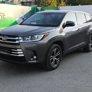 Toyota Highlander, 2019