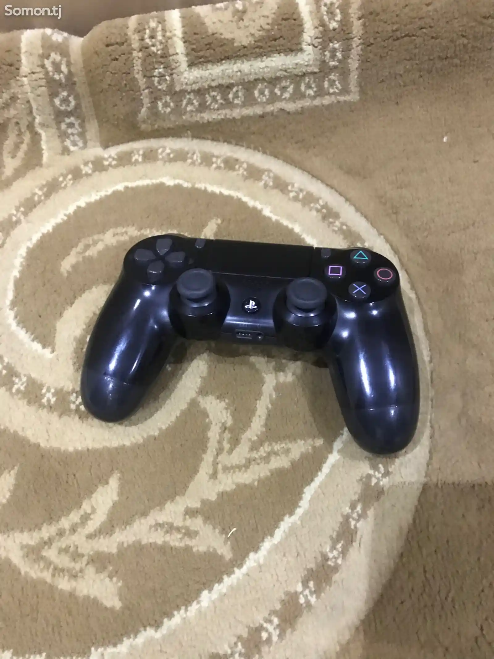 Игровая приставка Sony PlayStation 4 Slim-2