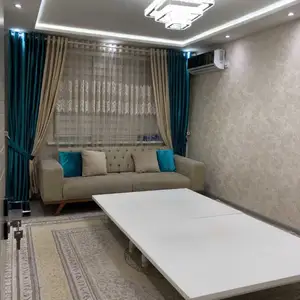 2-комн. квартира, 3 этаж, 50м², Фирдавсӣ