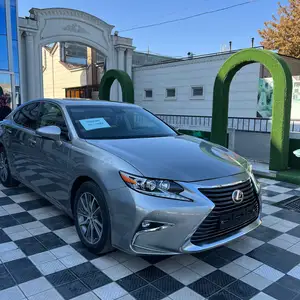 Lexus ES series, 2016