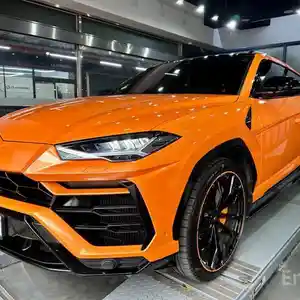 Lamborghini Urus, 2022