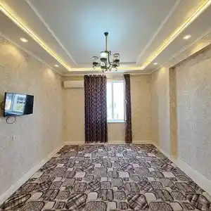 1-комн. квартира, 4 этаж, 50 м², 18мкр