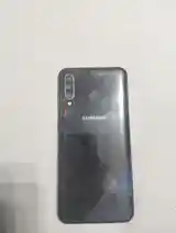 Samsung Galaxy A30s-2