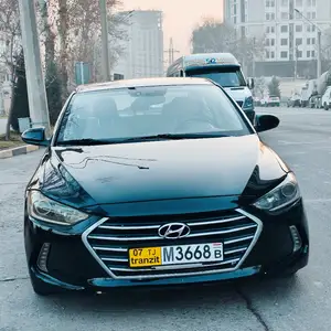 Hyundai Elantra, 2017