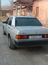 Mercedes-Benz W201, 1992-2