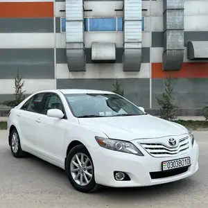 Toyota Camry, 2009