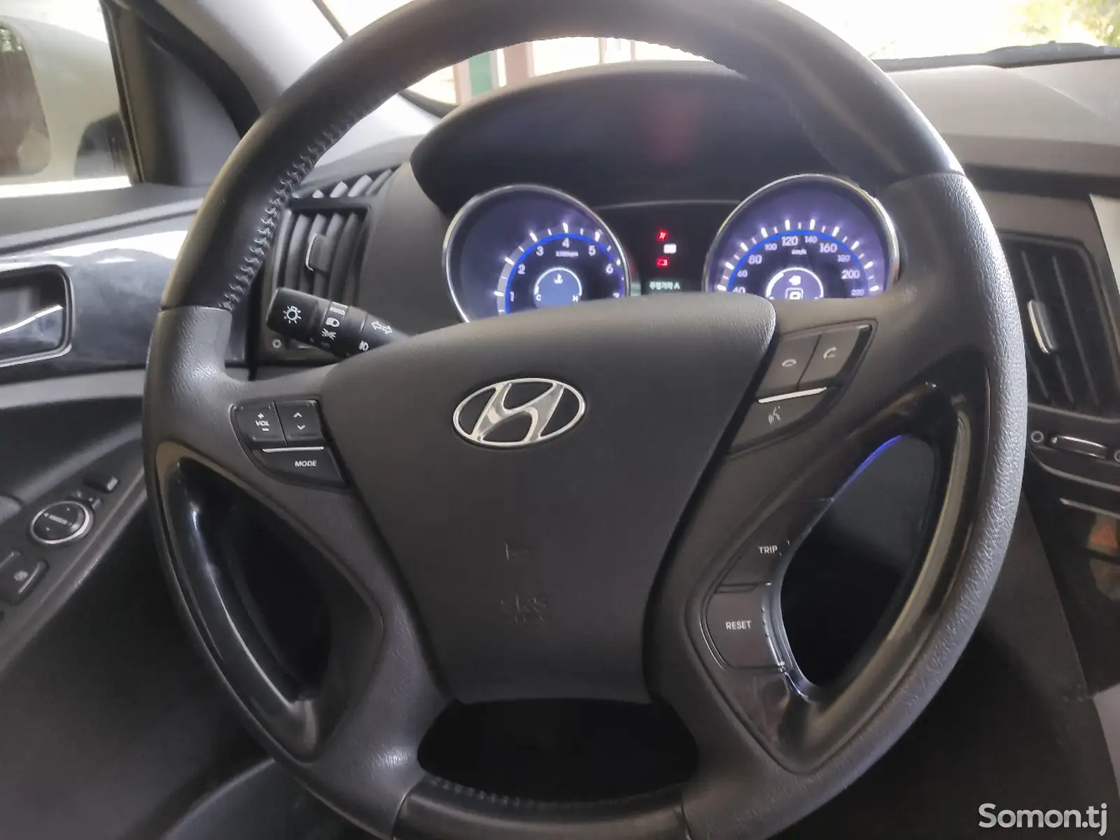 Hyundai Sonata, 2010-11