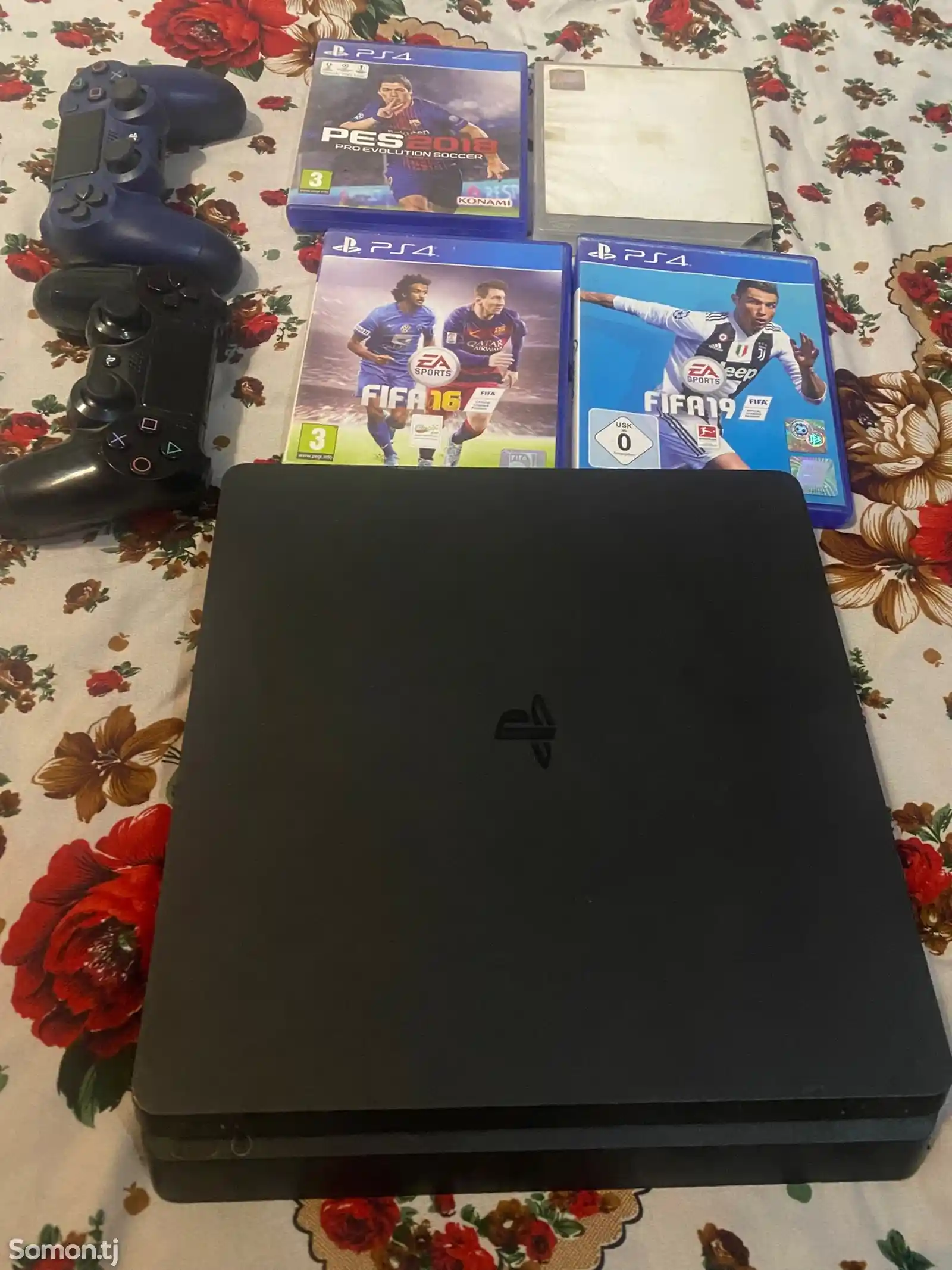 Игровая приставка PS4 slim 1tb-4